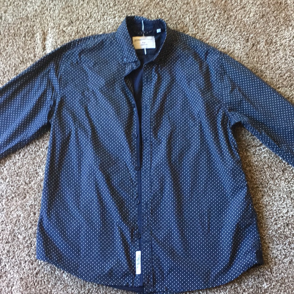 Women’s button down shirt
